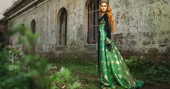 green dress from the 19190 and why was it bad